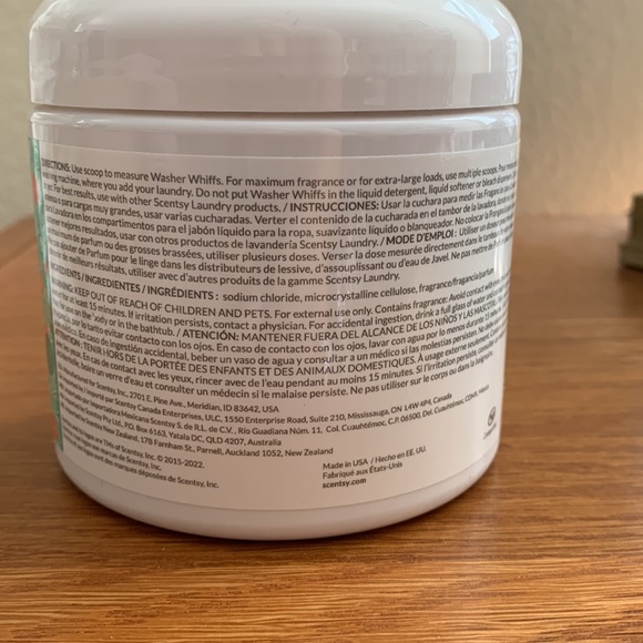 Scentsy Washer Whiffs - Picture 2 of 2